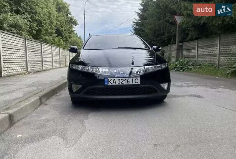 Хэтчбек Honda Civic 2008 в Могилев-Подольске фото 5 Хэтчбек Honda Civic 2008 в Могилев-Подольске