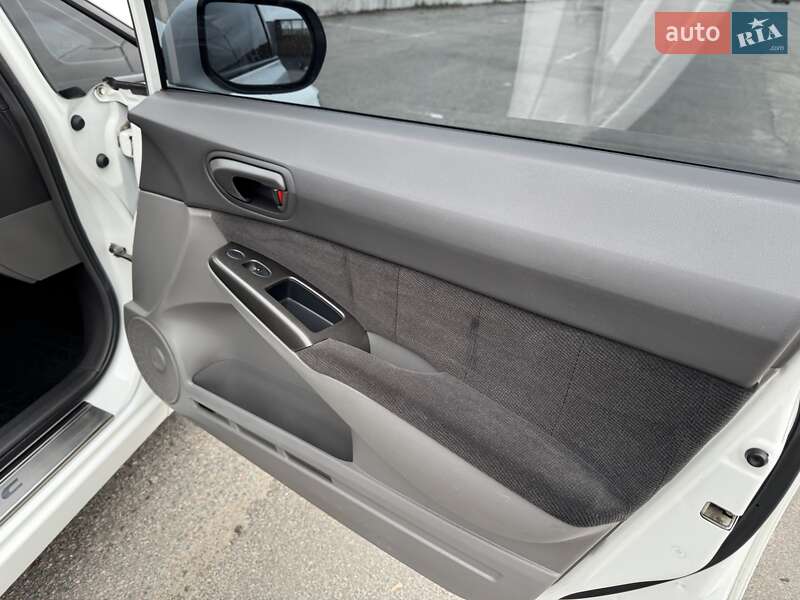 Седан Honda Civic 2008 в Киеве фото 24 Седан Honda Civic 2008 в Киеве