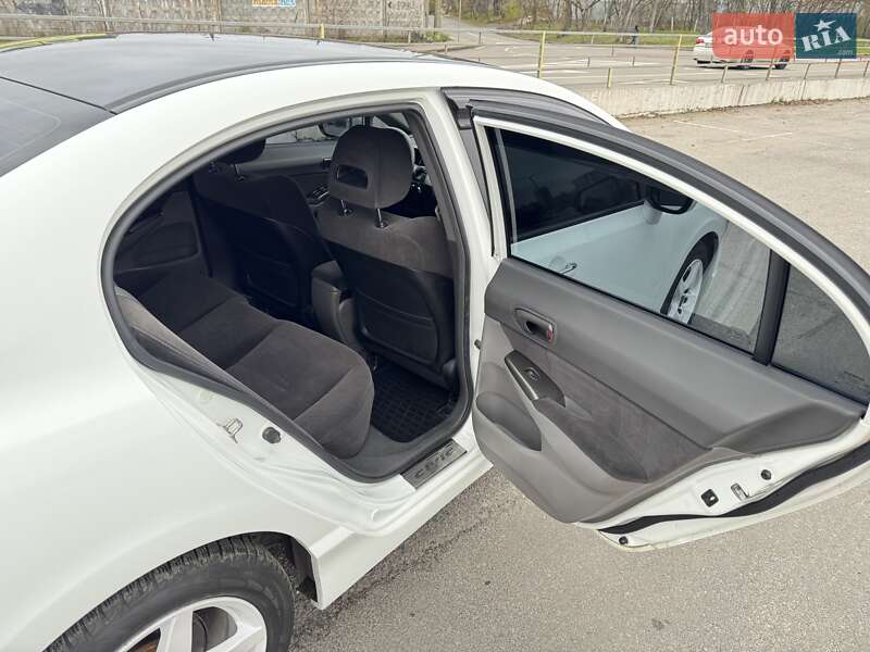 Седан Honda Civic 2008 в Киеве фото 27 Седан Honda Civic 2008 в Киеве