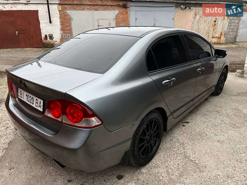 Седан Honda Civic 2008 в Полтаві