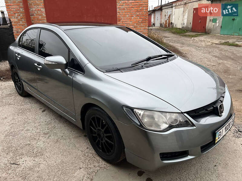 Седан Honda Civic 2008 в Полтаві