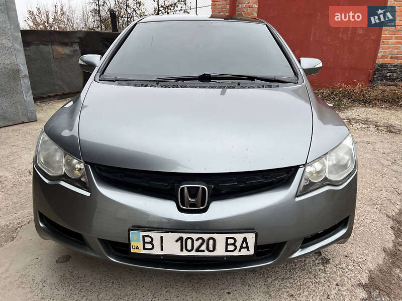 Седан Honda Civic 2008 в Полтаві