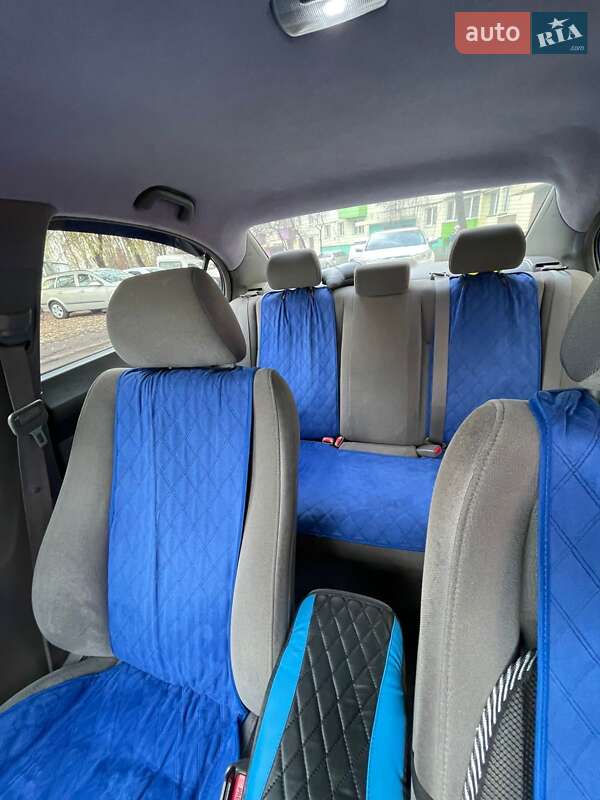 Седан Honda Civic 2007 в Черновцах