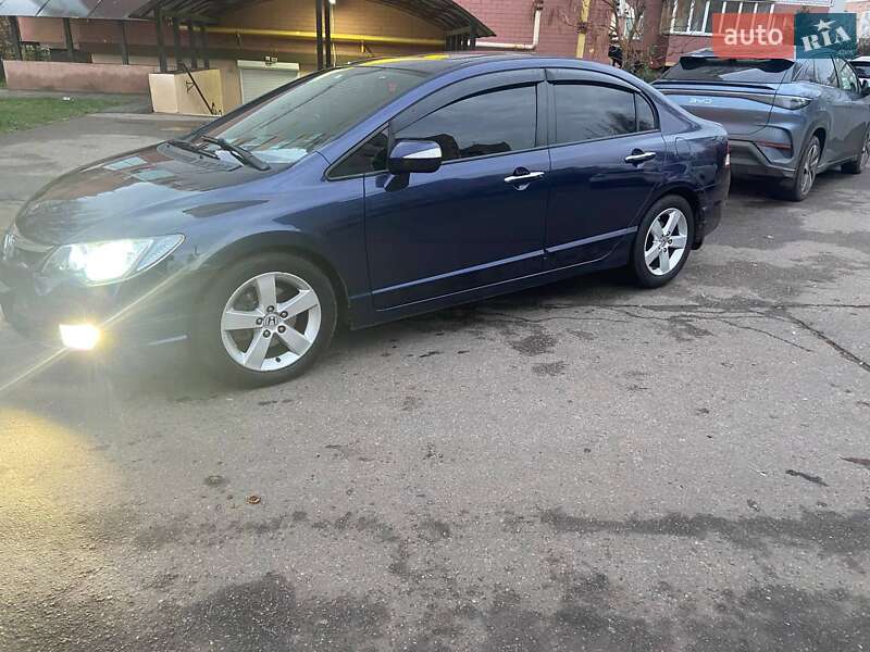 Седан Honda Civic 2008 в Киеве фото 5 Седан Honda Civic 2008 в Киеве