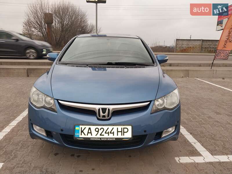 Седан Honda Civic 2007 в Киеве