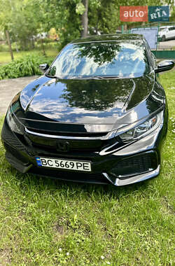 Хэтчбек Honda Civic 2018 в Львове