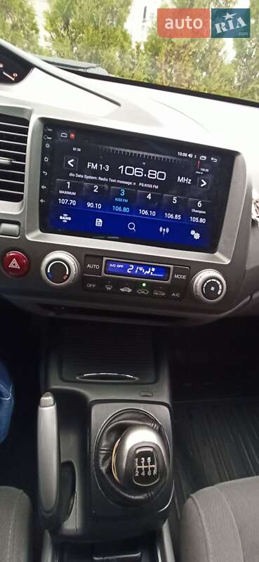 Седан Honda Civic 2007 в Дніпрі