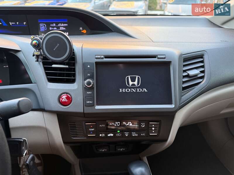 Седан Honda Civic 2013 в Киеве фото 11 Седан Honda Civic 2013 в Киеве