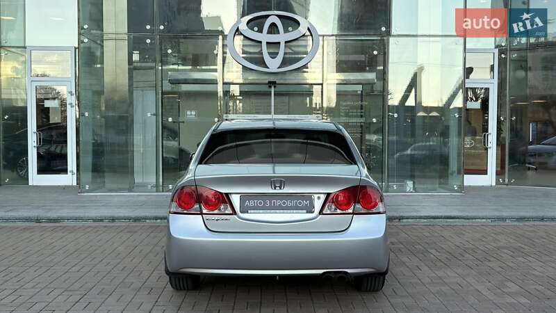 Седан Honda Civic 2008 в Киеве