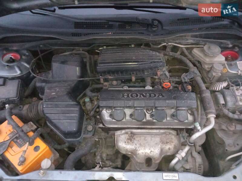 Хэтчбек Honda Civic 2004 в Ровно