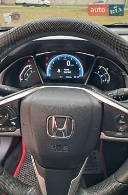 Седан Honda Civic 2016 в Ивано-Франковске