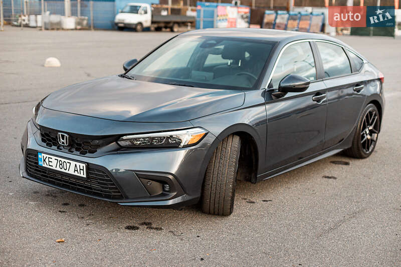 Хэтчбек Honda Civic 2022 в Днепре