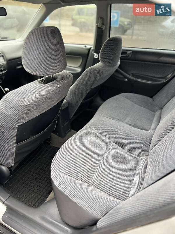 Седан Honda Civic 1997 в Житомире