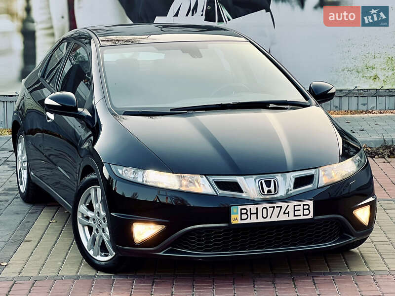 Хэтчбек Honda Civic 2008 в Одессе фото 10 Хэтчбек Honda Civic 2008 в Одессе