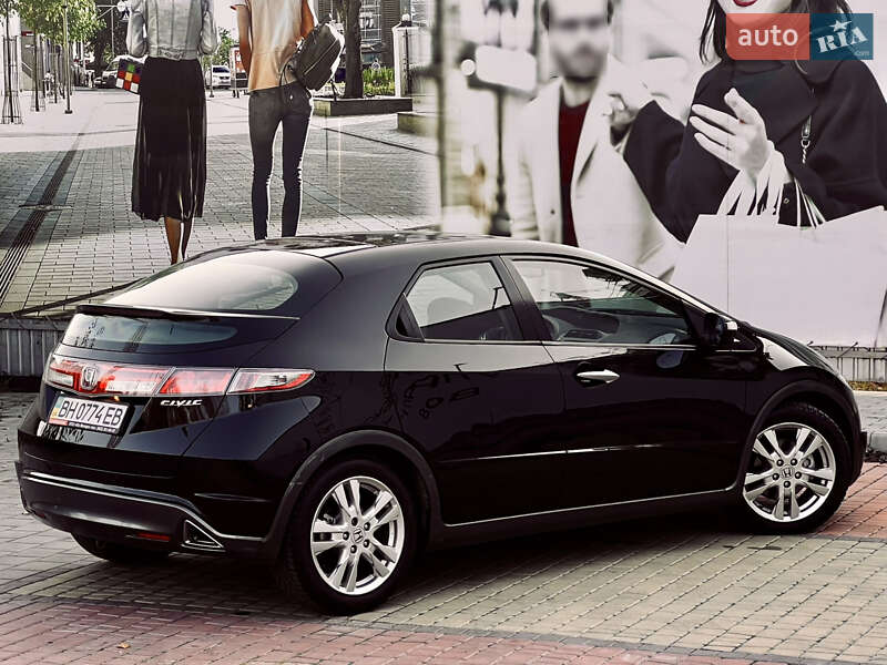 Хэтчбек Honda Civic 2008 в Одессе фото 12 Хэтчбек Honda Civic 2008 в Одессе