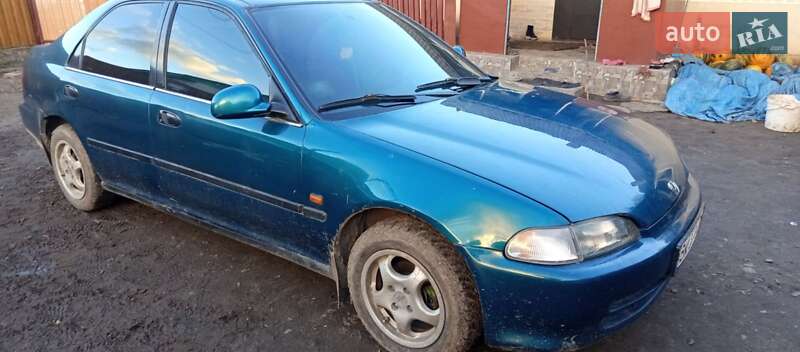 Седан Honda Civic 1994 в Корце