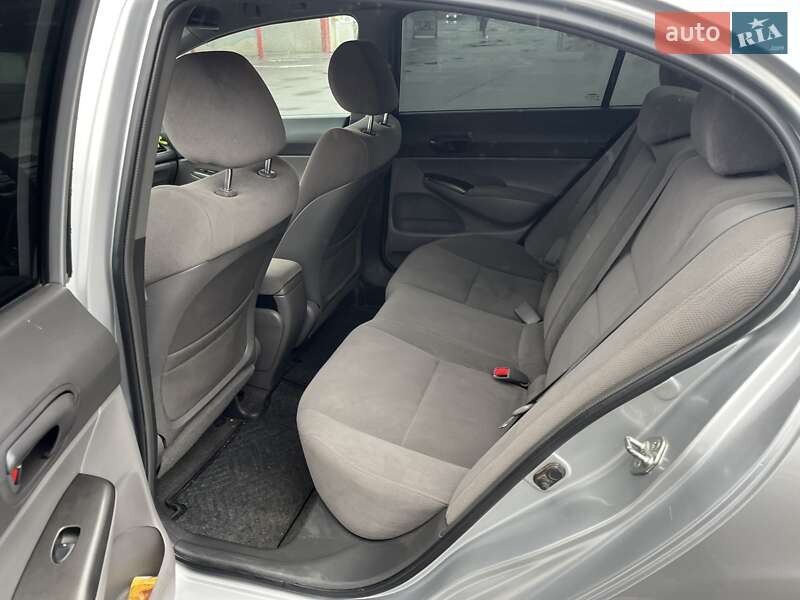 Седан Honda Civic 2008 в Виннице