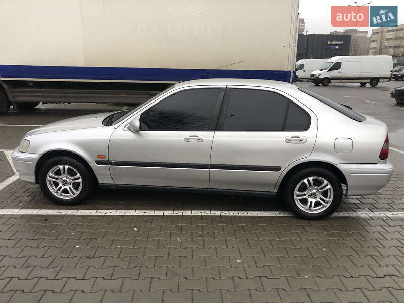 Лифтбек Honda Civic 2000 в Киеве
