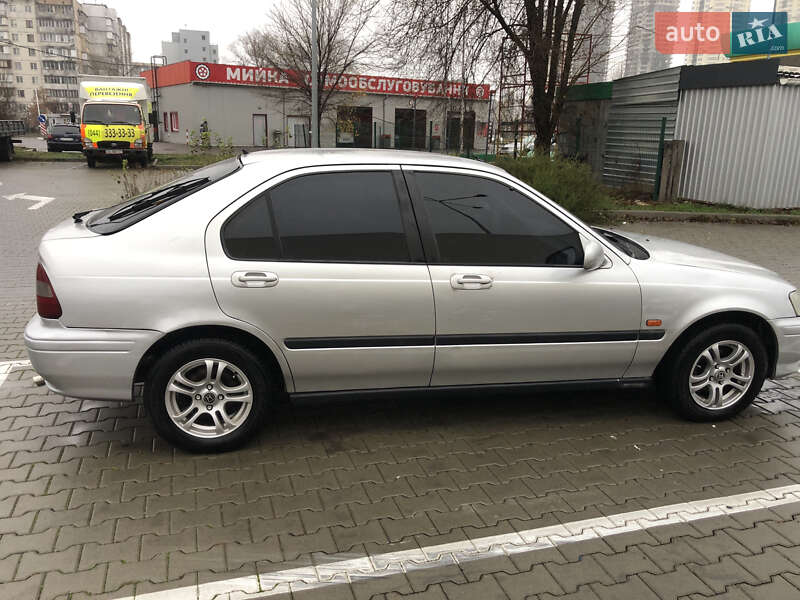 Лифтбек Honda Civic 2000 в Киеве