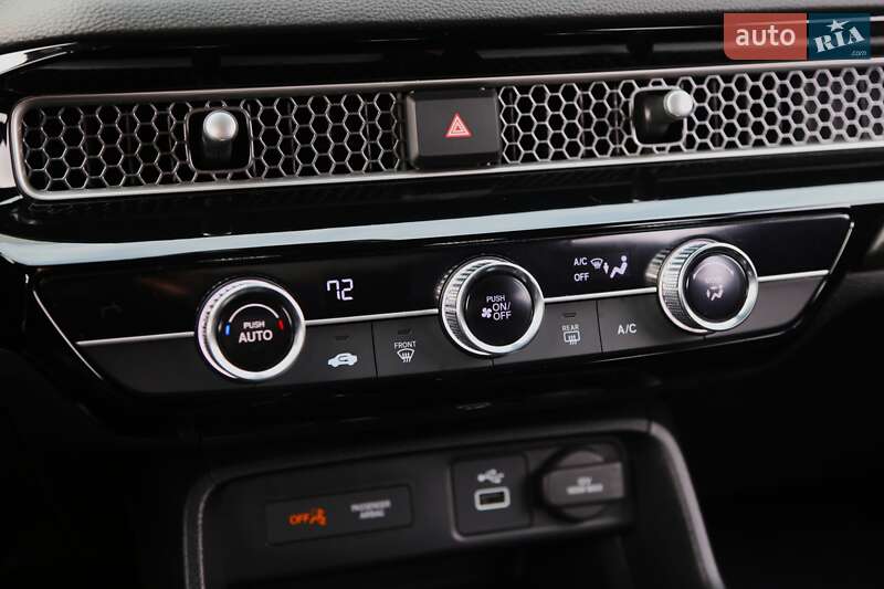 Седан Honda Civic 2023 в Києві