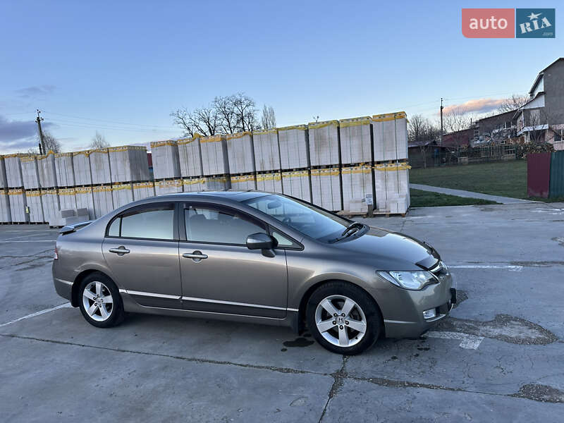 Седан Honda Civic 2007 в Первомайске фото 4 Седан Honda Civic 2007 в Первомайске