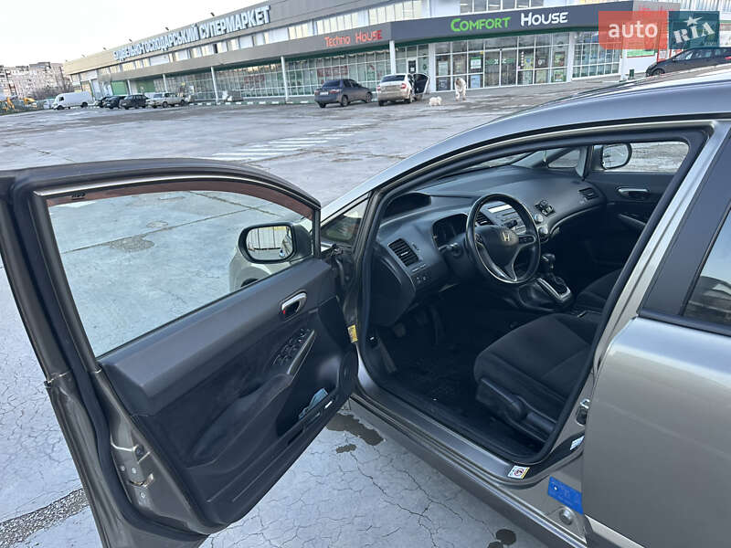 Седан Honda Civic 2007 в Первомайске фото 9 Седан Honda Civic 2007 в Первомайске