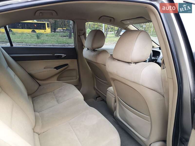 Седан Honda Civic 2006 в Києві