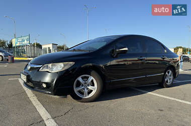 Седан Honda Civic 2010 в Днепре