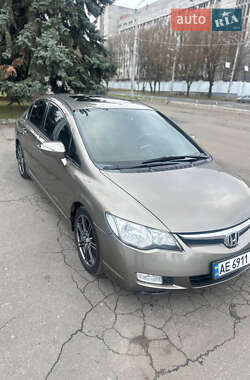 Седан Honda Civic 2007 в Днепре