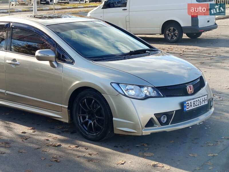 Седан Honda Civic 2006 в Буче
