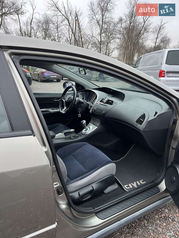 Хетчбек Honda Civic 2008 в Черкасах