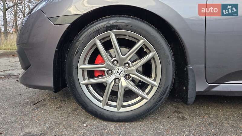Седан Honda Civic 2017 в Чернігові