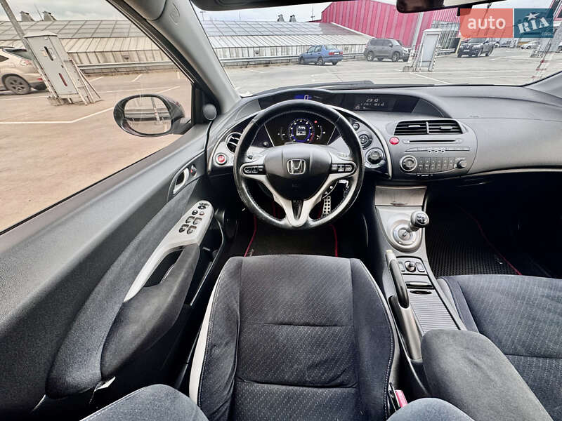 Хэтчбек Honda Civic 2008 в Киеве фото 23 Хэтчбек Honda Civic 2008 в Киеве