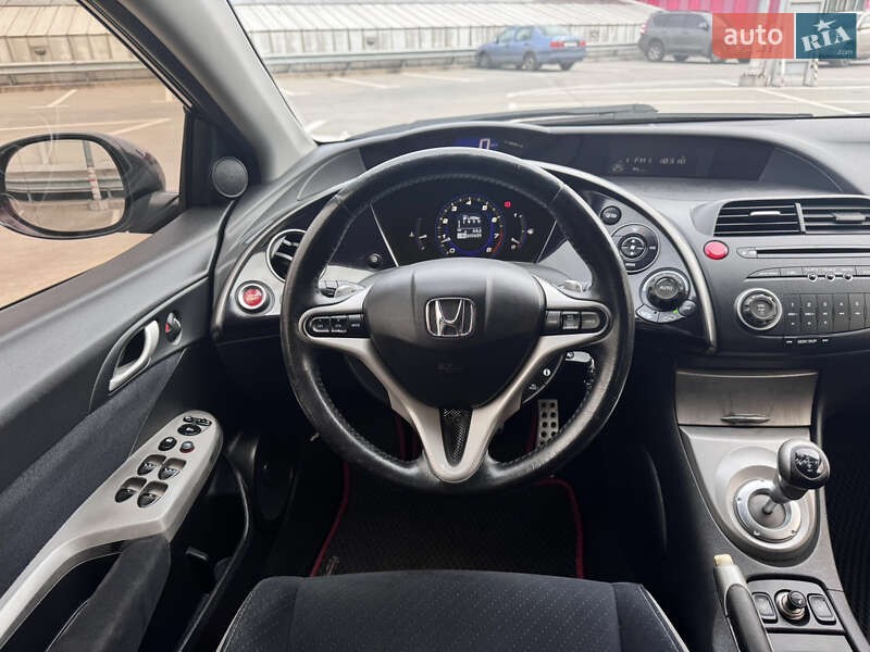 Хэтчбек Honda Civic 2008 в Киеве фото 27 Хэтчбек Honda Civic 2008 в Киеве