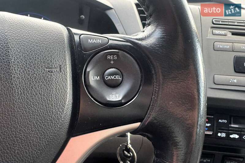 Седан Honda Civic 2012 в Києві