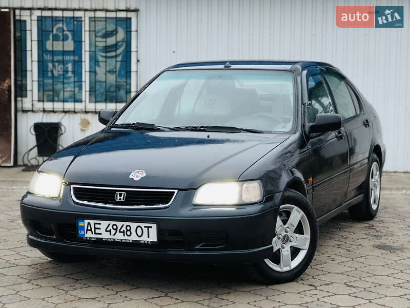 Хэтчбек Honda Civic 1996 в Новомосковске