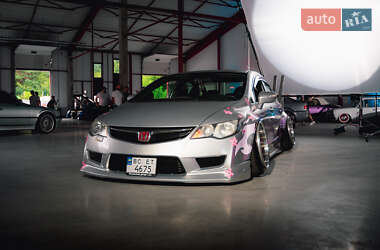 Седан Honda Civic 2008 в Львове