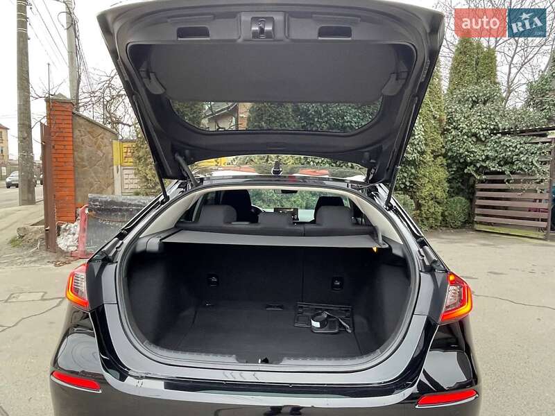 Хэтчбек Honda Civic 2022 в Киеве