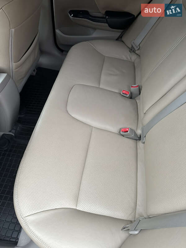 Седан Honda Civic 2012 в Чернігові