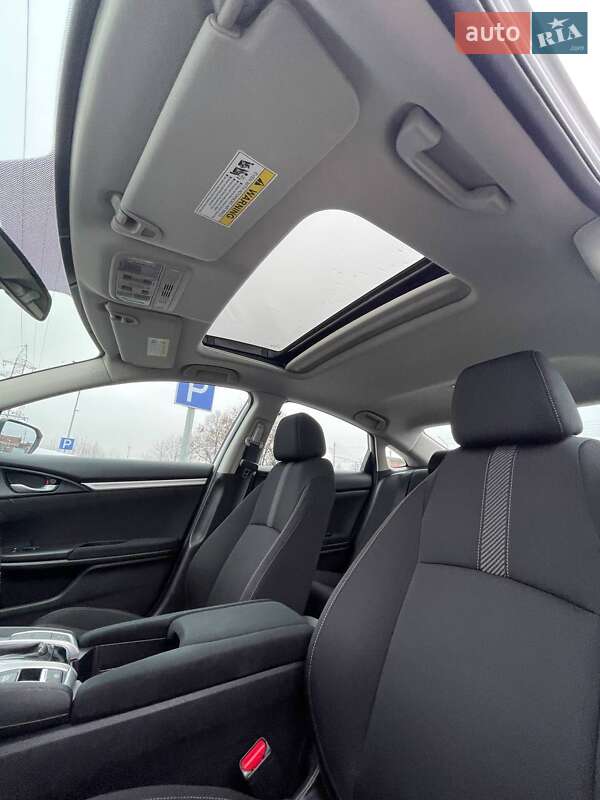 Седан Honda Civic 2018 в Львові фото 12 Седан Honda Civic 2018 в Львові