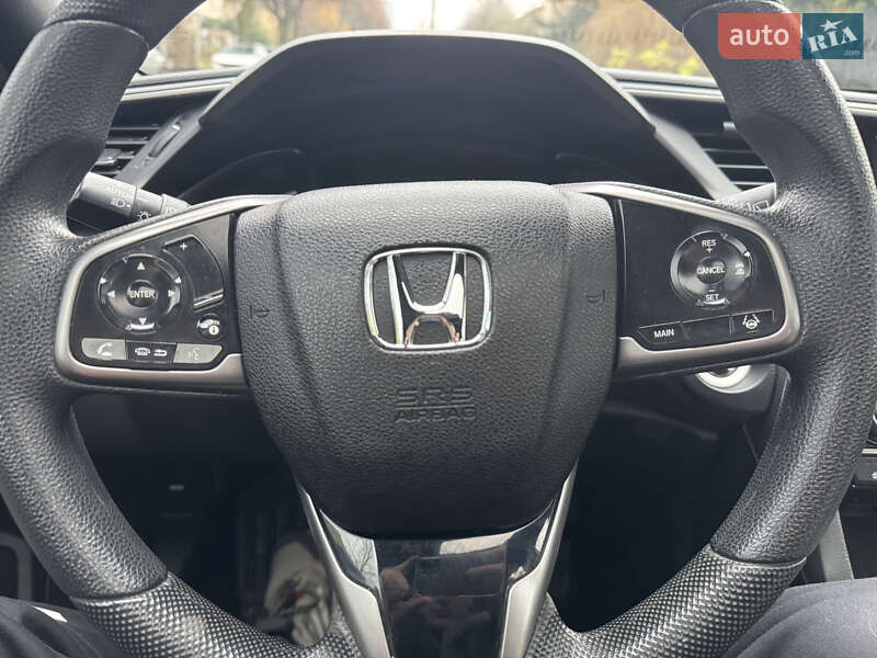 Хэтчбек Honda Civic 2019 в Львове