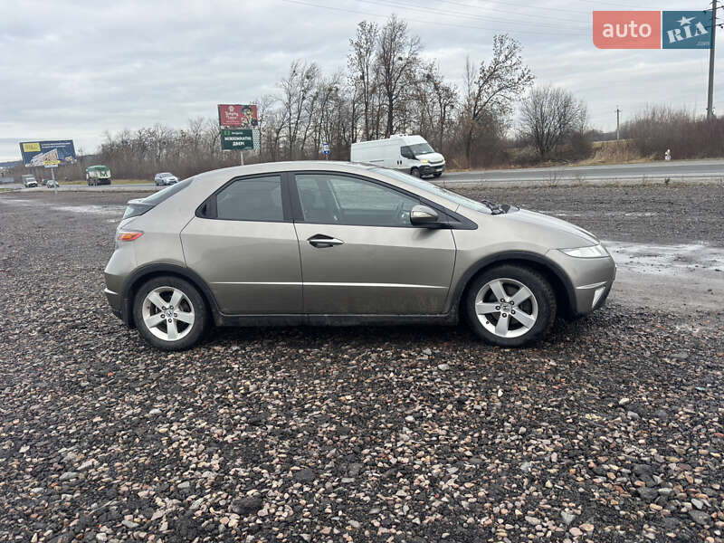 Хетчбек Honda Civic 2007 в Винниках