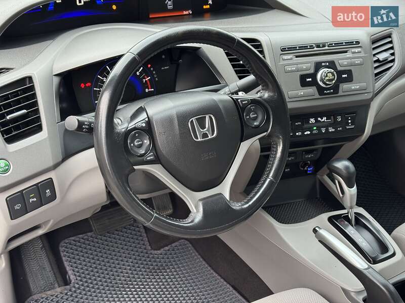 Седан Honda Civic 2012 в Киеве фото 29 Седан Honda Civic 2012 в Киеве