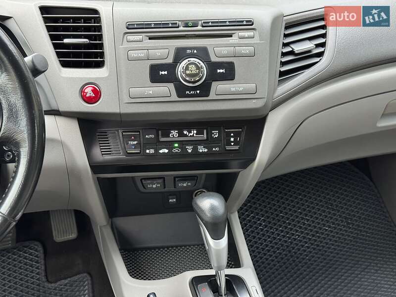 Седан Honda Civic 2012 в Киеве фото 39 Седан Honda Civic 2012 в Киеве