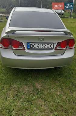 Седан Honda Civic 2008 в Пустомытах