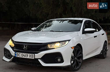 Хэтчбек Honda Civic 2017 в Львове