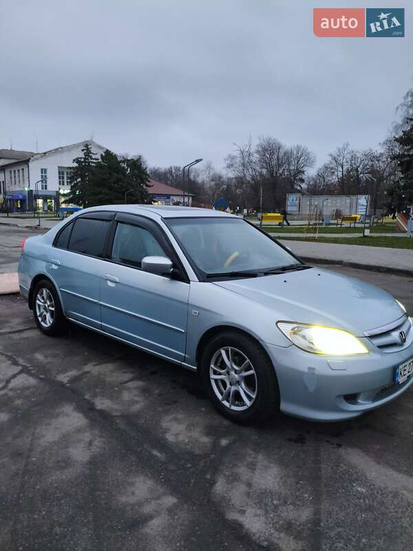 Седан Honda Civic 2004 в Царичанці