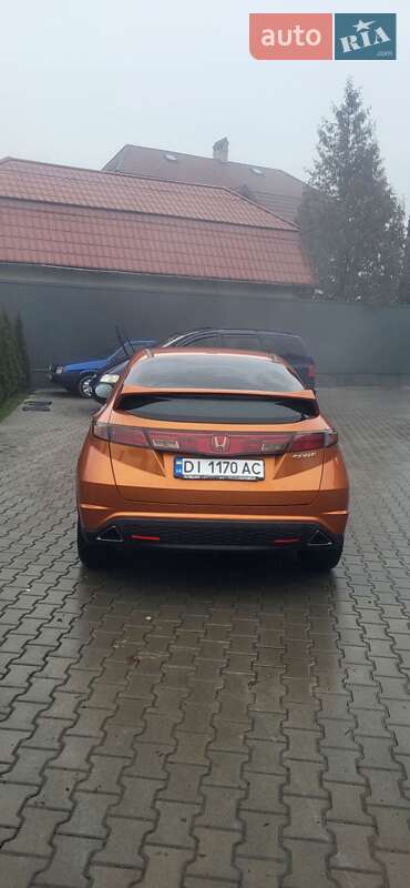 Хетчбек Honda Civic 2008 в Чернівцях