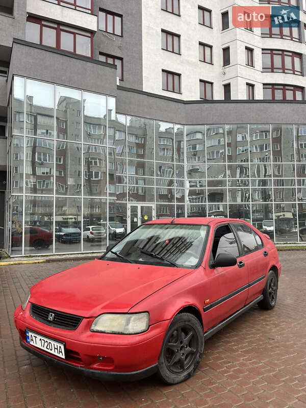 Ліфтбек Honda Civic 1995 в Івано-Франківську