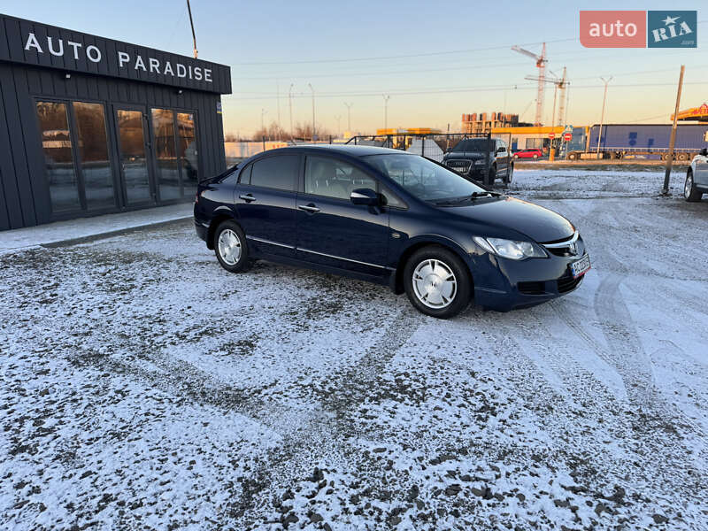 Седан Honda Civic 2008 в Луцьку